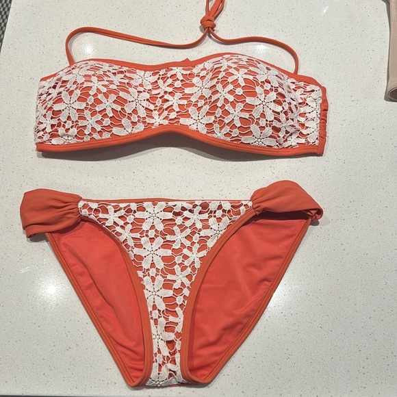 Aerie Crocheted Overlay Coral Bikini Top size L, bottom size M - Picture 2 of 13